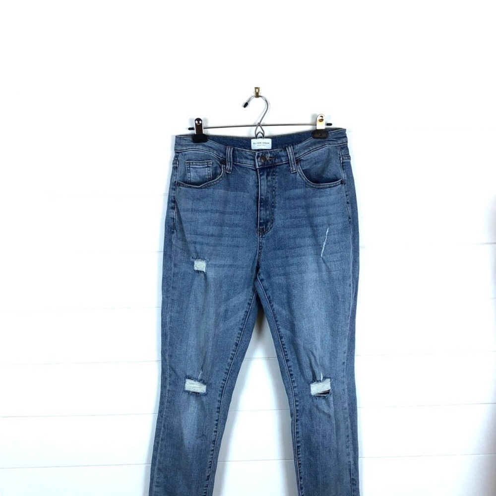 Oliver Logan Crosby Boyfriend Jeans size 29 distressed raw hem 99% cotton